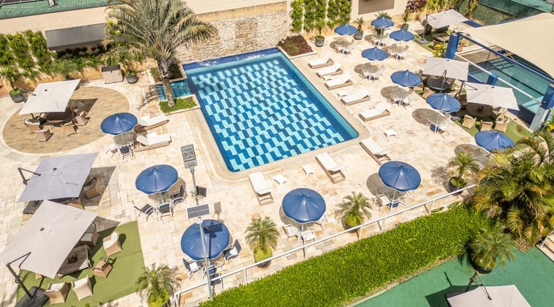 Nova área da piscina